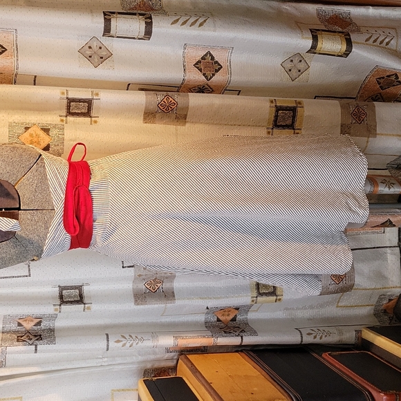 Retro Grey Seersucker Dress - Picture 4 of 11